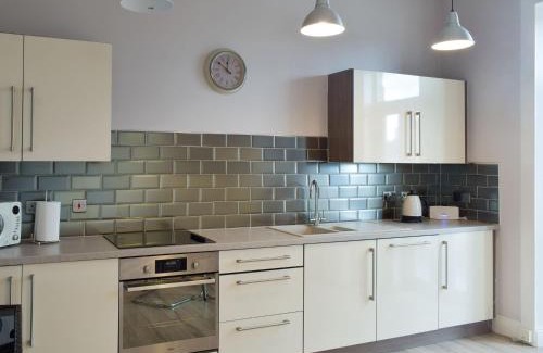 Ayr Casa | Charlotte Street