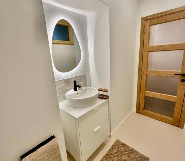 Upper Town Apartamento | charm and comfort