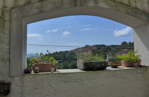 Sessa Aurunca Apartamento | Encanto, autenticidad y calidez en el silencio rural.