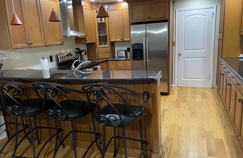 Bellevue Casa | Charm, Comfort and Convenience