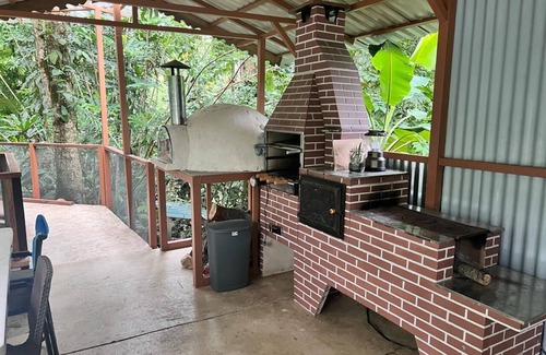Chiguata Casa | Charming 2 bedroom house with fiber optic in cocles Puerto Viejo de Talamanca
