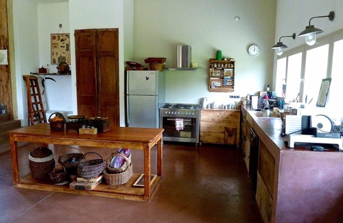 Saint-Apollinaire-de-Rias Casa | casa familiar encantador, una piscina, con una gran sala de recepción, buena vista