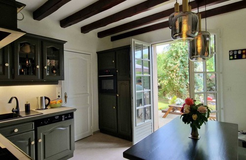 Sainte-Genevieve-les-Gasny Casa | CASA CON ENCANTO TRANQUILO, 9 pers., GIVERNY / LA ROCHE GUYON / PESCA / GOLF / MERCADO / BICICLETA