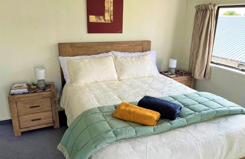 Palmerston North Cama Y Desayuno | Charm on Chippendale