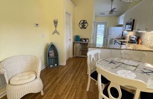 Myrtle Grove Casa | Charm Your Sol- < 3 miles to Carolina Beach!