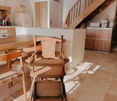Saint-Georges-d'Esperanche Casa | Charmante maison en pierres, séjour à la ferme