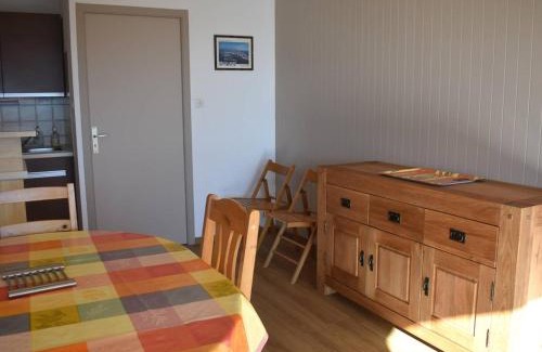Font-Romeu-Odeillo-Via Apartamento | Charmant 2 pièces cabine au centre de Font-Romeu, parking inclus - FR-1-580-96