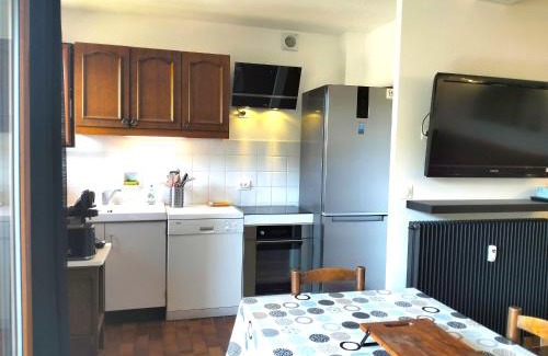 Villard-de-Lans Apartamento | Charmant 3 pièces: balcon, parking privé, proche village - FR-1-761-42
