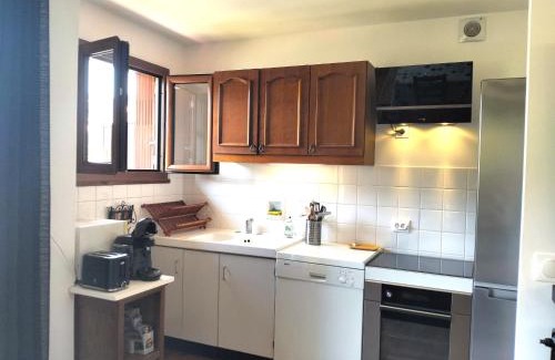 Villard-de-Lans Apartamento | Charmant 3 pièces: balcon, parking privé, proche village - FR-1-761-42