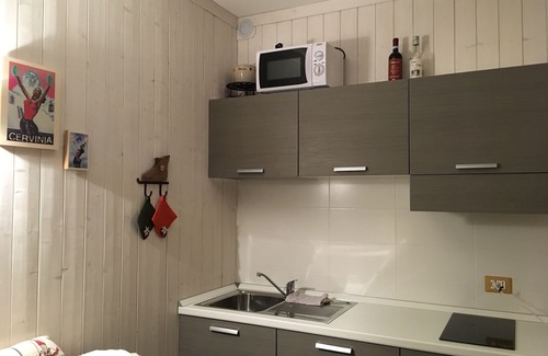 Cervinia Apartamento | Charmant y romántico apartamento cerca de las pistas de esquí, conexión Wi-Fi.