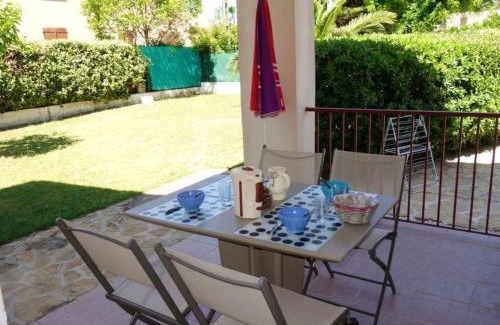 Saint-Cyr-sur-Mer Apartamento | Charmant appartement à Saint-Cyr-sur-Mer avec jardin privé