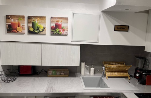 Suresnes Apartamento | Charmant Appartement Entièrement Meublé à 10 Minutes de la Défense