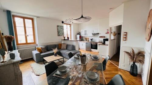 Auxerre Apartamento | Charmant appartement plein centre ville - parking privé