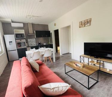 Soual Apartamento | Charmant appartement rénové l Climatisé l Soual