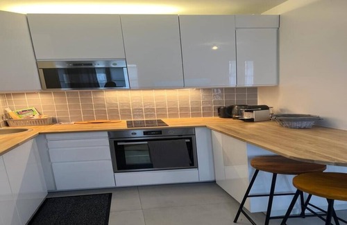 Saint-Vincent-de-Paul Apartamento | Charmant Appartement Type F2 Paris 18ème