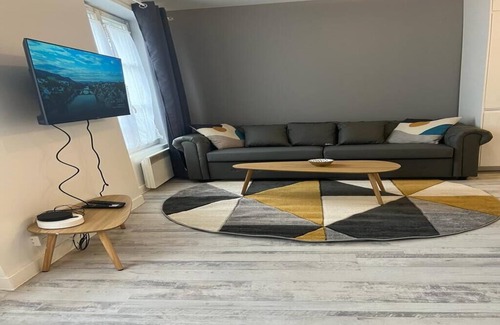 Saint-Vincent-de-Paul Apartamento | Charmant Appartement Type F2 Paris 18ème