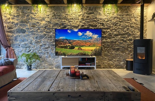 Montserie Casa | Charmant Corps de Ferme à la Montagne