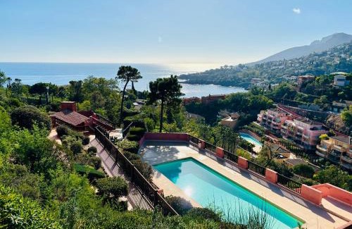 Espero-Pax Apartamento | Charmant deux pièces avec une vue imprenable sur la crique Nôtre-Dame