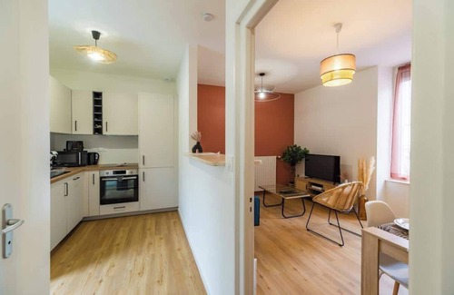 Guingamp Apartamento | Charmant Duplex avec jacuzzi, Guingamp centre
