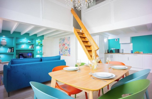 Gares Apartamento | Charmant Duplex Refait à Neuf - Centre Ville - Clim, Netflix, Wifi