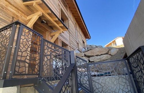 Superbolquere Apartamento | Charmant bas de Chalet, vu sur les Montagnes