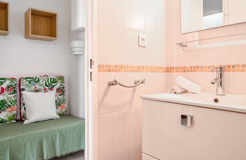 Saint-Mandrier-sur-Mer Apartamento | Charmant Studio au Village au Carrefour des Plages - Location Minimum un Mois