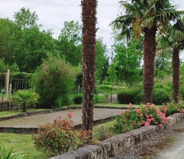 La Taillee Casa | - Charmant Gîte au Calme - "La Maison de La Taillée aux Volets Bleus" - Bord de Rivière - Pêche - Marais Poitevin - Vendée