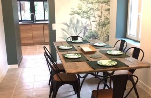 Le Mans Casa | Charmant Gîte Familial Rénové avec 3 Chambres, Cheminée et Jardin, Proche Le Mans - FR-1-410-332