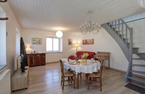 Marlhes Casa | Charmant Gîte Rénové avec Jardin Privatif, Wifi inclus - FR-1-496-331
