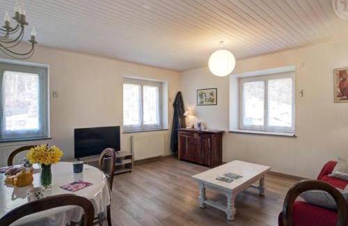 Marlhes Casa | Charmant Gîte Rénové avec Jardin Privatif, Wifi inclus - FR-1-496-331