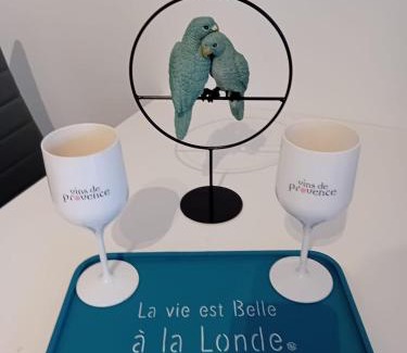La Londe-les-Maures Apartamento | Charmant Studio en rez de jardin dans propriété privé pour 4 personnes