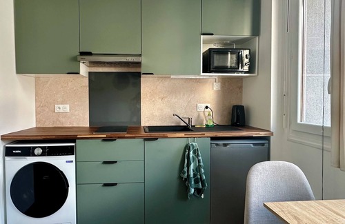 Quartier Chorier-Berriat Apartamento | Charmant Studio « Noix » à 10 Minutes à Pied de la Gare de Grenoble
