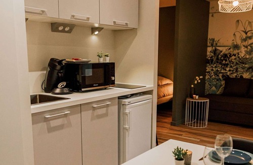 Saint-Chamond Apartamento | Charming brand new plant studio near Parc du Pilat