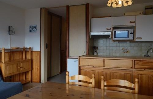 Font-Romeu-Odeillo-Via Apartamento | Charmant T2 Cabine avec balcon et parking à Font-Romeu - FR-1-580-12