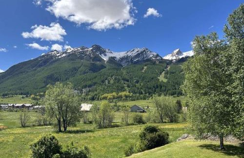 Le Serre Barbin Apartamento | Charmant T2 cabine avec jardin et parking près de Serre Chevalier - FR-1-330F-243