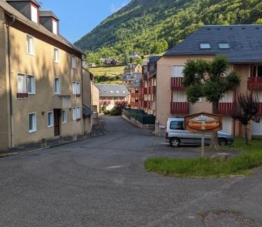 Esquieze-Sere Apartamento | Charmant T2 wifi parking gratuit 4 personnes