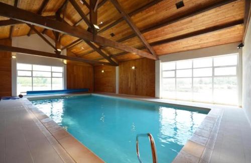 Arles Casa | Charmante maison en Camargue avec piscine partagée
