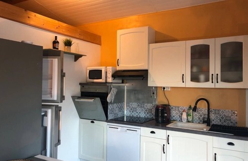 Bordeaux Casa | Charmante Maison, Cuisine Équipée, Joli Environ