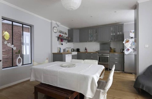 Suresnes Casa | Charmante Maison au Coeur de Suresnes