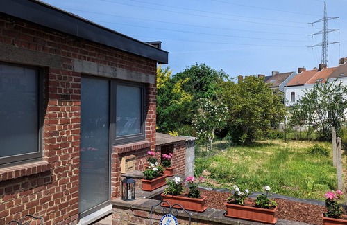 Couillet Casa | Charmante Maison Avec Jardin et Terrasse