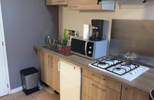 Chalandray Casa | Charmante maison avec piscine à Chalandray, 25 m²