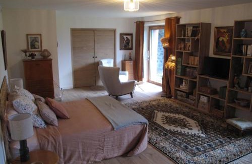Saint-Berain Cama Y Desayuno | Charmante maison d'hôtes avec salle de sport et repas maison - FR-1-582-507
