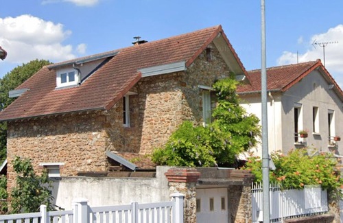Chaville Casa | Charmante Maison en Meulière de 160m2 Entre Paris & Versailles