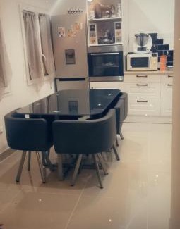 Chateauroux Casa | charmante maison familiale avec piscine et Jacuzzi