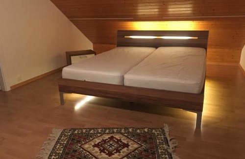 Saint-Blaise Apartamento | Charmante maison villageoise 5 personnes HappyDay Neuchâtel