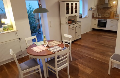Sulzheim Casa | Charmantes Ferienhaus im Weindorf