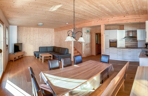 Altaussee Casa | charmantes großes Ferienhaus