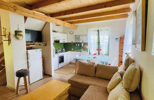 Grzybowo Casa | Uroczy, drewniany domek nad morzem
