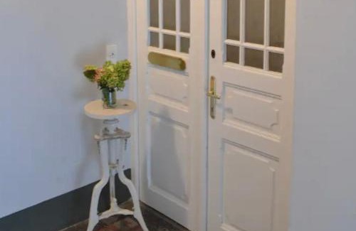 Graz Apartamento | Charmantes Studio-Apartment im Shabby Chic Stil mit Balkon und Gartenblick - Ihr perfektes Zuhause in Graz