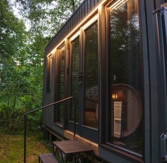 Kloster Lehnin Apartamento | Charmantes Tiny House am See mit Outdoor-Sauna